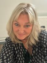 Meet Tracey Robertson