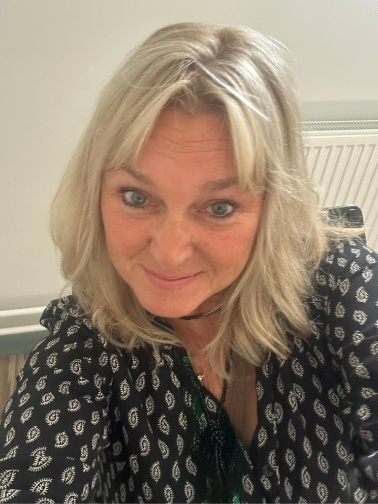 Meet Tracey Robertson
