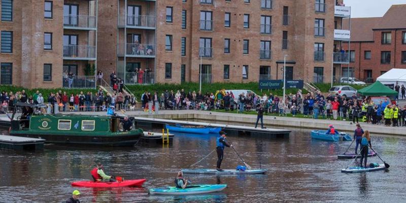 Winchburgh marina's homes on the water